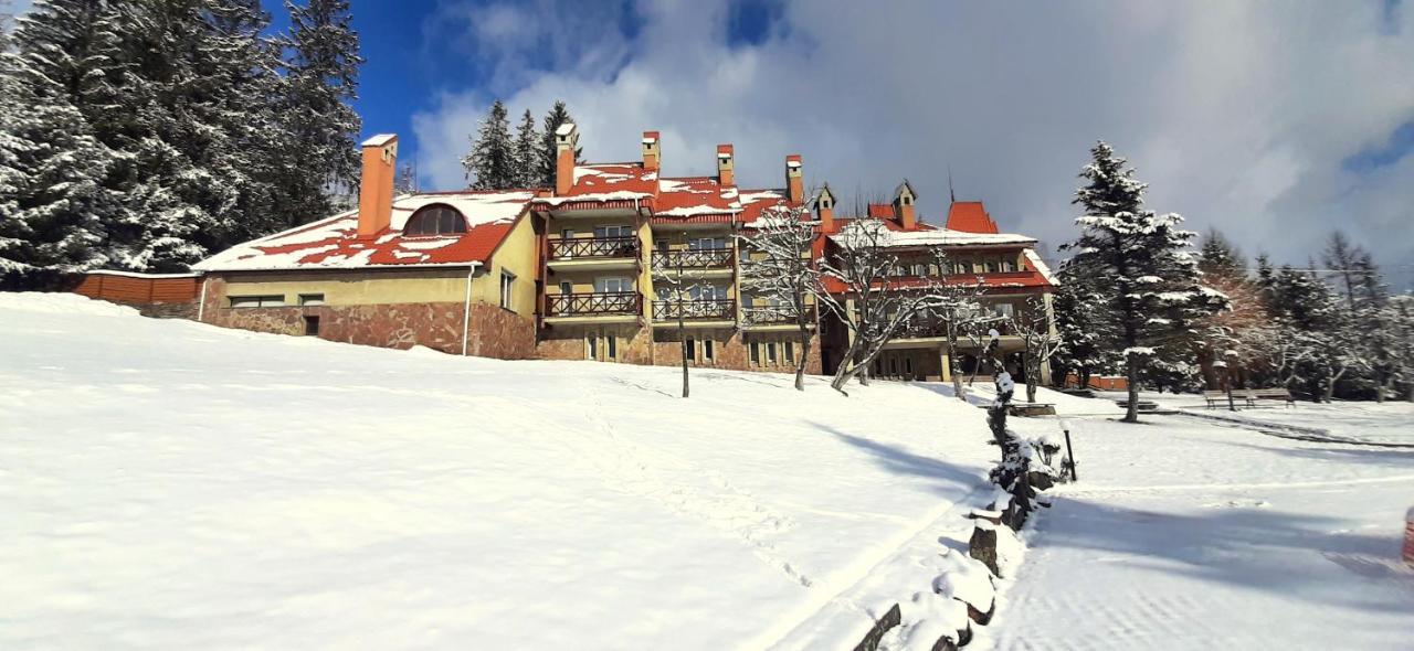 Perlyna Karpat Hotel Slavske Exterior photo