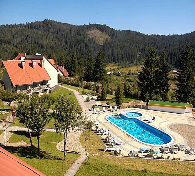 Perlyna Karpat Hotel Slavske Exterior photo